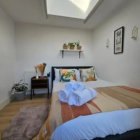 West Kensington Bright Flat Apartment London Exterior photo